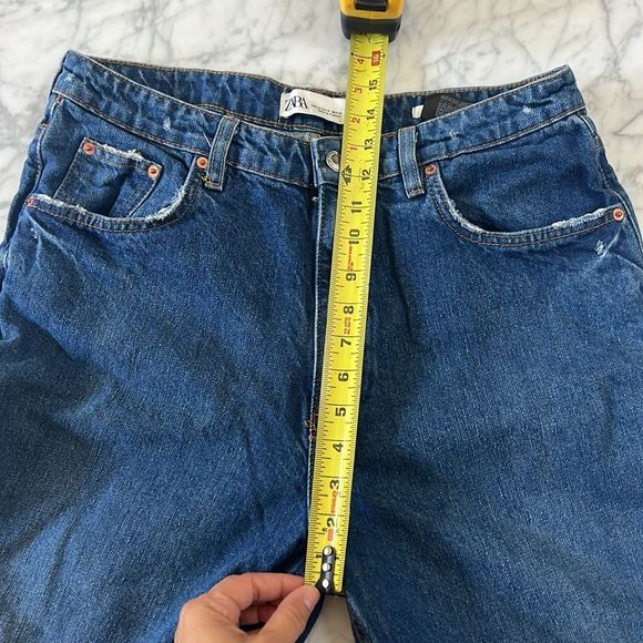 Zara HIGH-WAISTED The 90’s MOM FIT DENIM JEANS Sz 12 - Picture 5 of 8